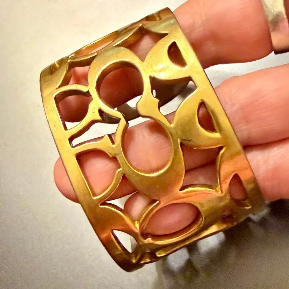 Vintage COACH Gold Tone Signature “C” Logo Cuff Bracelet - Picture 3 of 8